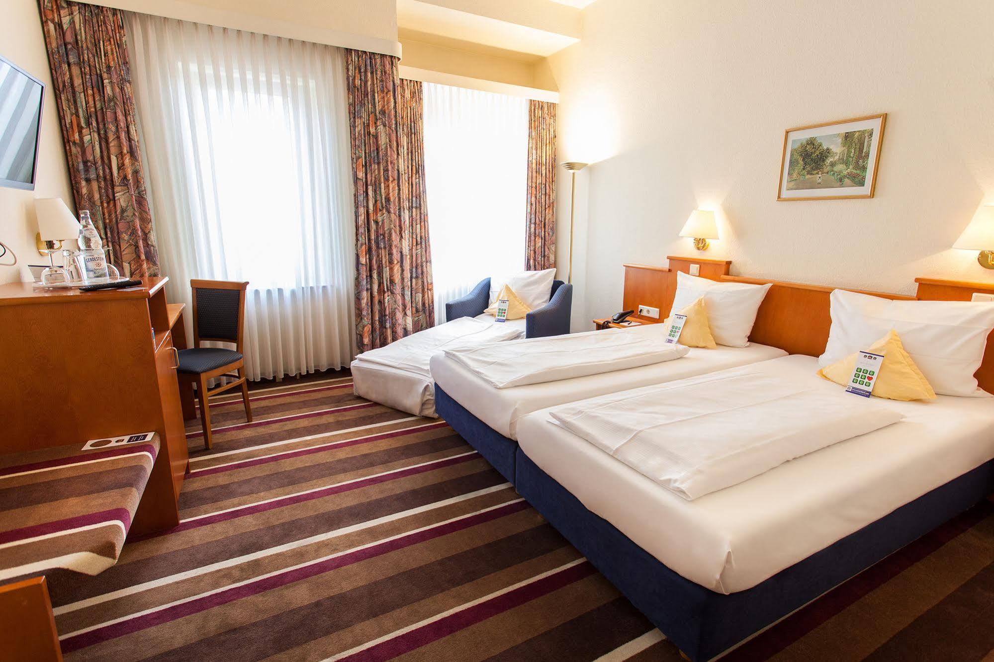 Sure Hotel By Best Western Ambassador Duesseldorf מראה חיצוני תמונה
